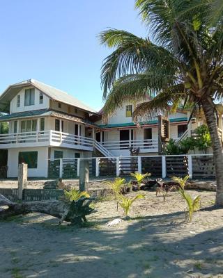 RedDoorz @ Isla Virginia Beach Resort Aurora Baler