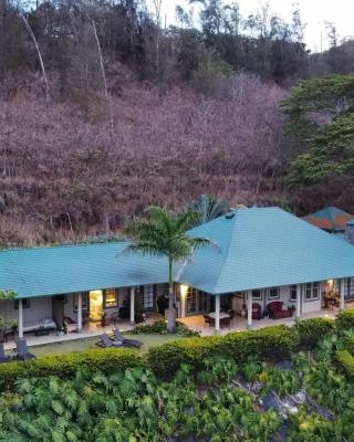 Iao Valley Inn