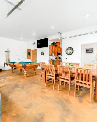 Edna's Corner Game Room