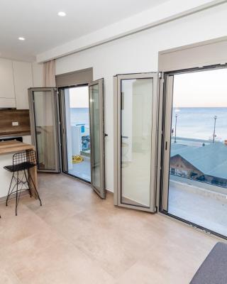 Chrysoula seaside apartment