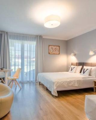 VILLA VARSOVIA ROWY