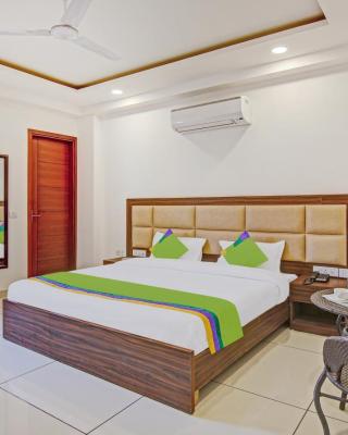 Treebo Aviraj Inn