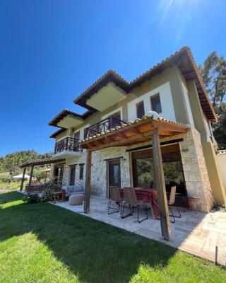Paralia Homes peaceful 2 bedroom, unit # 2