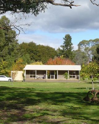 Camawald Coonawarra Cottage B&B