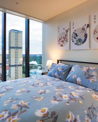 Luxury City Zen Apartment Rundle Mall with Rooftop Spa, Gym, BBQ