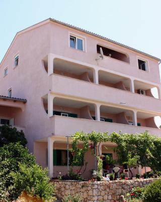 Apartments and rooms with parking space Barbat, Rab - 5070