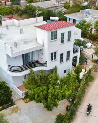 Villa Denis Ksamil