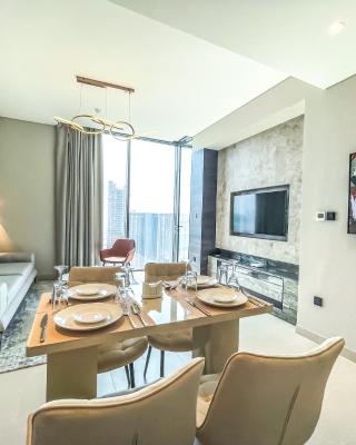 STAY BY LATINEM Luxury 2BR Holiday Home CV B2513 near Burj Khalifa