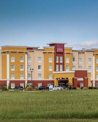 Comfort Suites near Tanger Outlet Mall