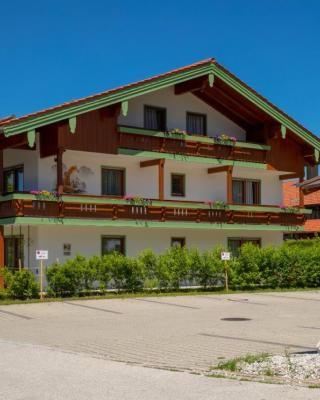 Aparthotel Chiemgaufuchs - CHIEMGAUKARTE