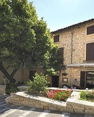 Logis Hôtel Restaurant Les Géraniums