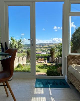 Llandudno Boutique style seaside retreat with stunning views