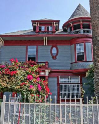 The Red Guest House in Downtown Los Angeles