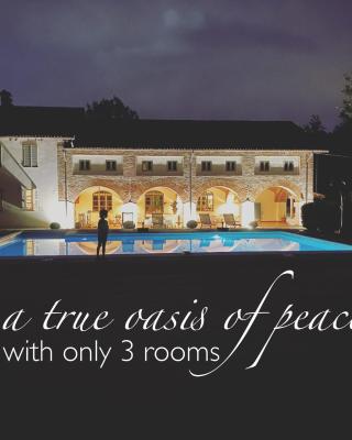 La Scuderia Charming Rooms b&b