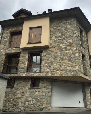 Apartamento en Escarrilla, sallent de gallego