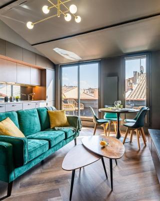 LOFT EN VILLE - Duplex Terrasse coeur historique avec vue dégagée & Parking souterrain Offert