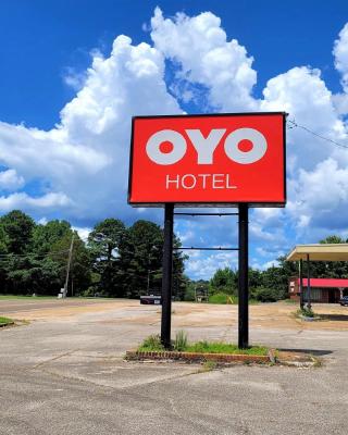 OYO Hotel Holly Springs MS