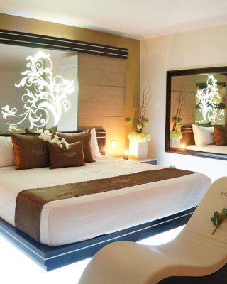Auto Hotel Deluxe