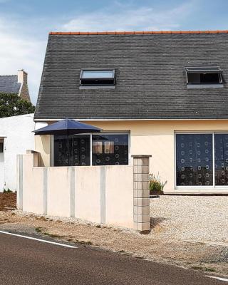 2 Bedroom Beautiful Home In Plogoff