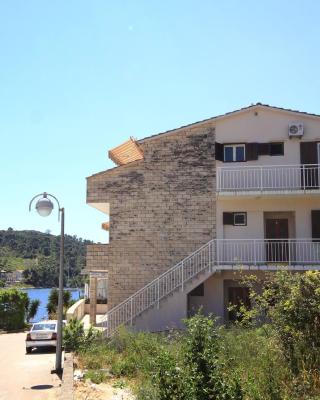 Apartments by the sea Brna, Korcula - 10057