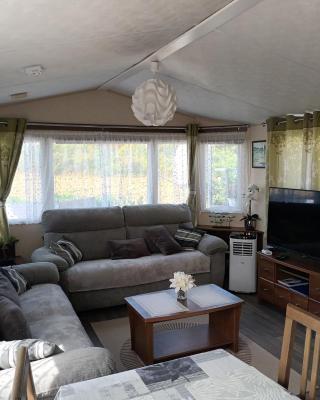 La Chanterie Agréable Mobil-Home Résidentiel Normand