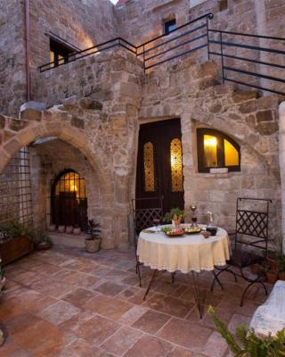 Porolithos Boutique Hotel