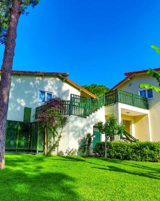 Crystal Flora Beach Resort - Ultimate All Inclusive