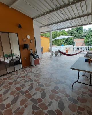 La terraza casa de verano