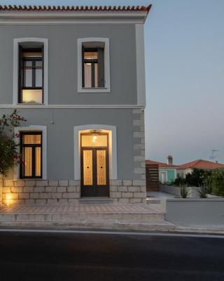 Villa Samos - Renovated stone villa with private pool- 2 min from the sea!