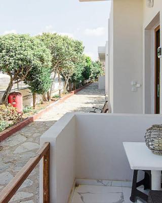 Hersonissos Modern One Bedroom Apartment Beachside