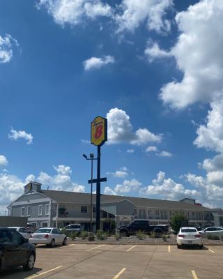 Super 8 by Wyndham Terrell