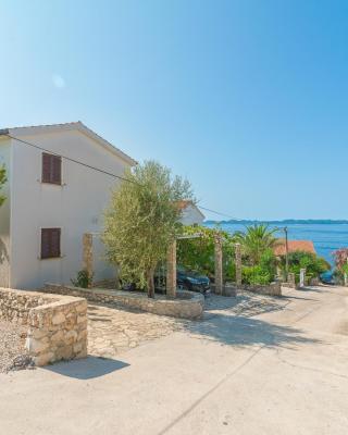 Apartments by the sea Zdrelac, Pasman - 15911