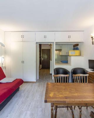 Joli studio 6 personnes au pied des pistes - FR-1-400-54