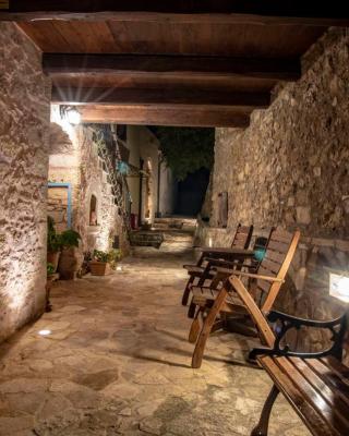 STAMATOGIANNIS Traditional Apartments