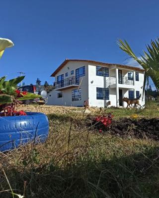 Hospedaje Casa Blanca