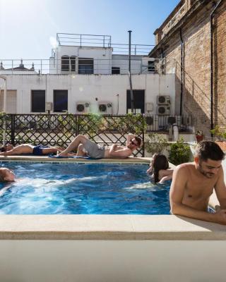 Oasis Backpackers' Hostel Sevilla & Coworking