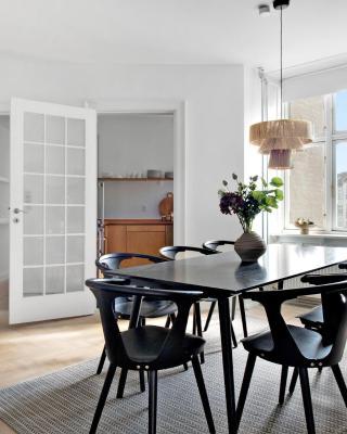Sanders Stage - Endearing Three-bedroom Apartment Near Nyhavn
