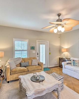 Sunny Townhome with Pool Access about 1 Mi to Beach