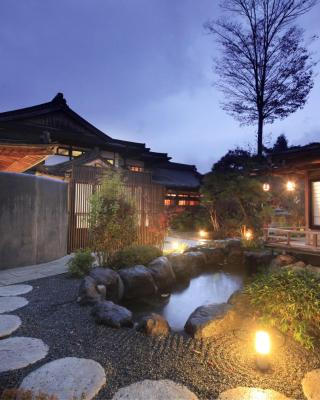 河口湖温泉寺 露天風呂の宿 夢殿