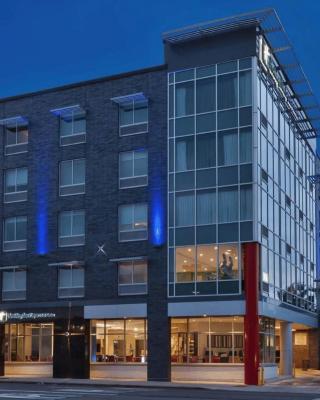 Holiday Inn Express & Suites Jersey City - Holland Tunnel, an IHG Hotel