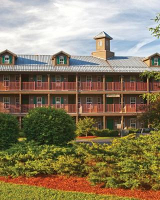 Holiday Inn Club Vacations Oak n Spruce Resort in the Berkshires an IHG Hotel