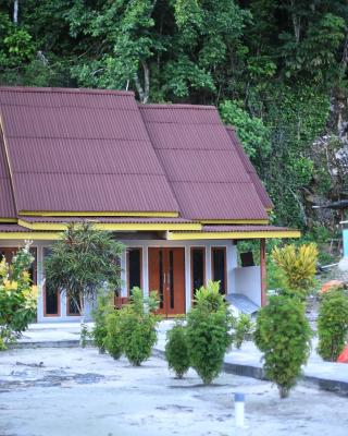 Amoryg Resort and Dive Raja Ampat