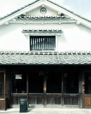 Oito 美しい街並みに佇む喫茶と宿