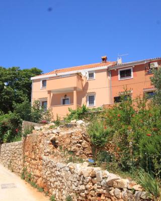 Apartments with a parking space Cunski, Losinj - 8010