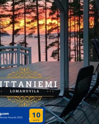Elegant villa on the shore of Lake Saimaa