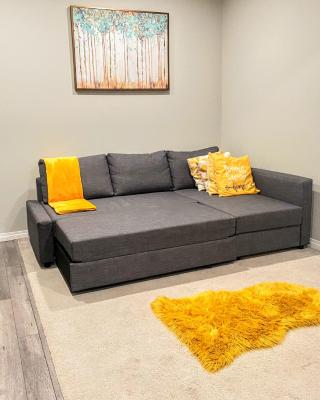 Cozy Newly Built and Cheerful 1-Bedroom Suite