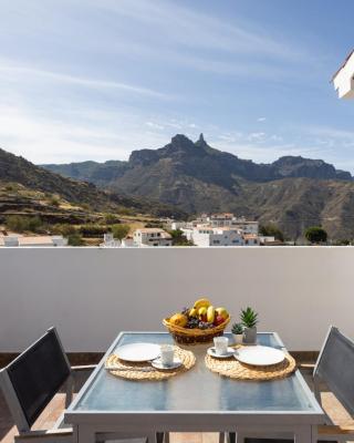Casa Maria with Roque Nublo view