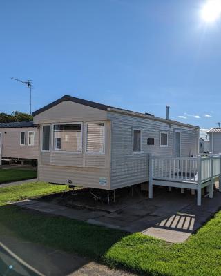The Jones's Family Caravan with private decking - Presthaven