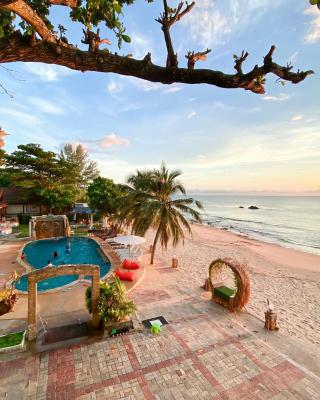 Lanta Paradise Beach Resort