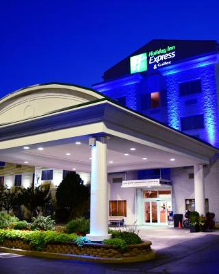 Holiday Inn Express Hotel & Suites Watertown - Thousand Islands, an IHG Hotel